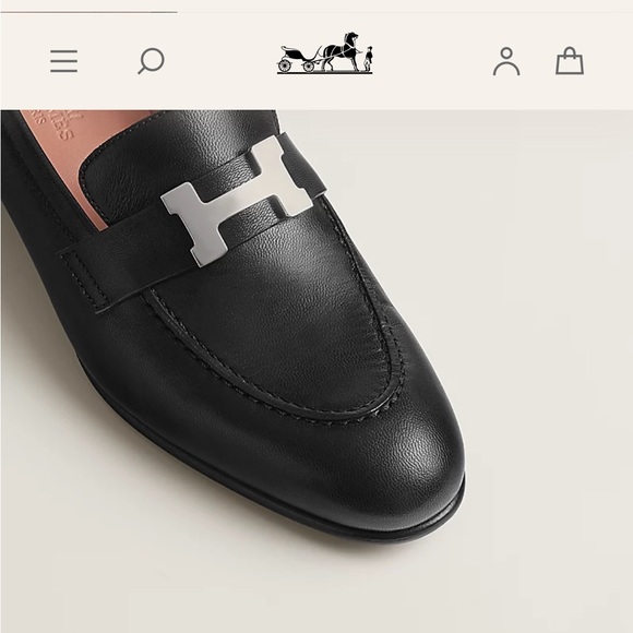 NEVER WORN Hermes Paris Women’s Loafer (38) W/ BOX AND DUST BAGS BOUGHT IN PARIS - Picture 6 of 9